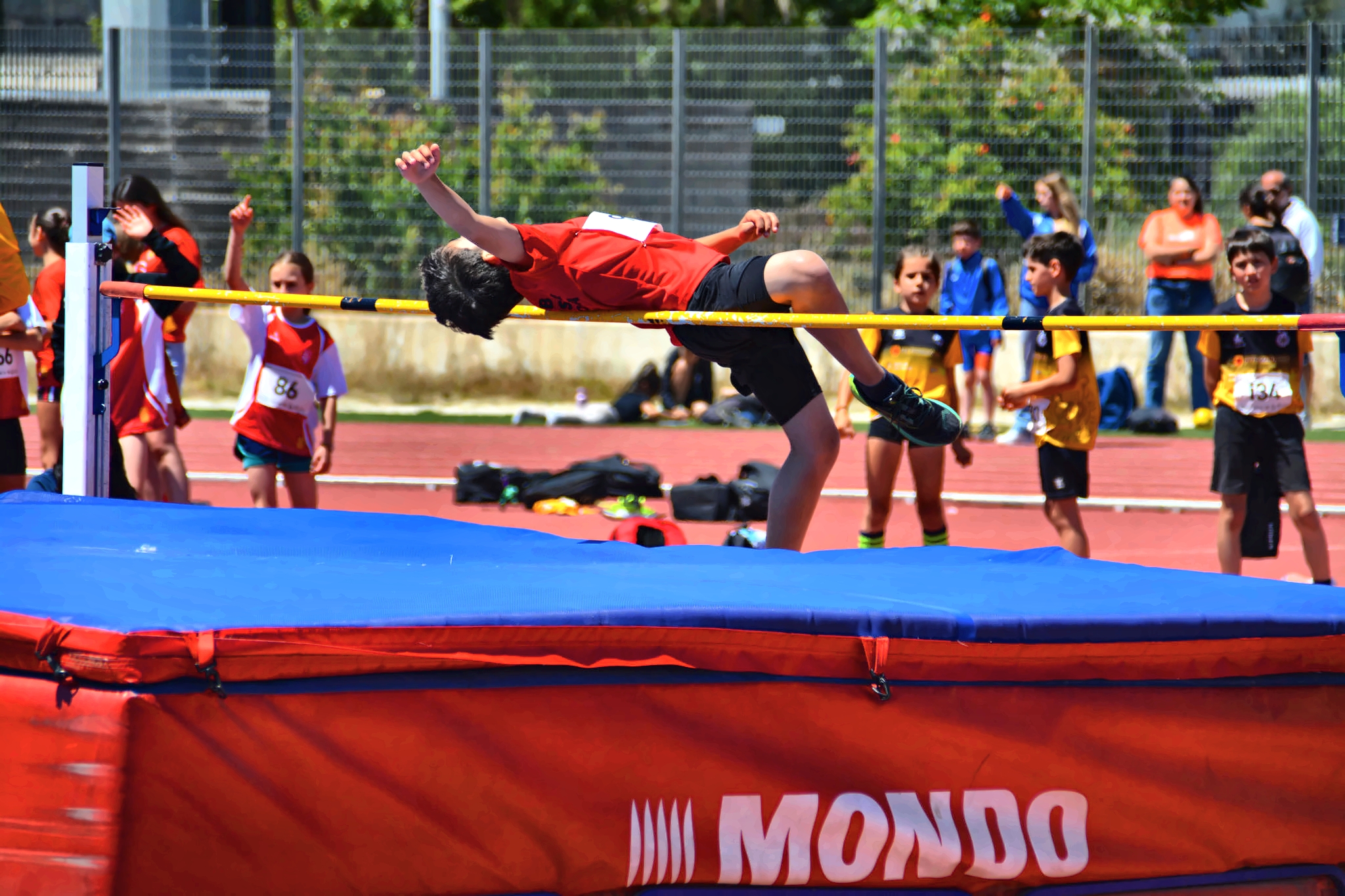 Club Atletisme Badalona - Escola
